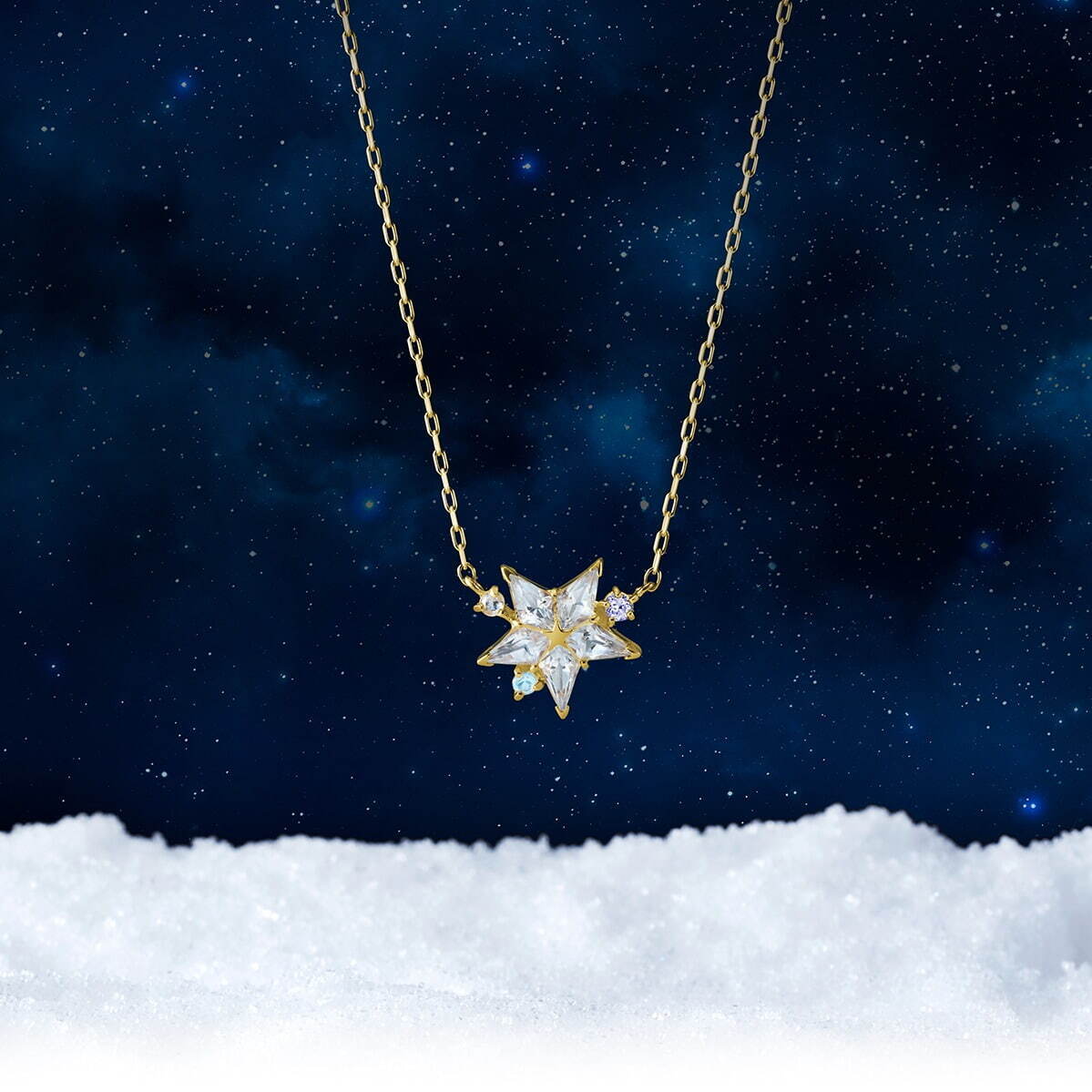 4℃の2021年クリスマスジュエリー、エメラルド＆トパーズ煌めく“星”ネックレスやリングなど｜写真17
