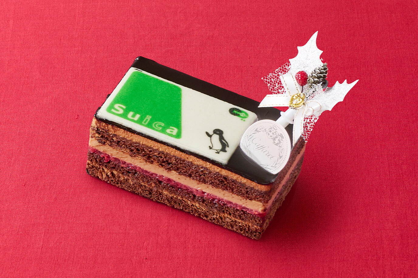「Suicaのペンギン」クリスマスケーキがグランスタ東京に、“Suicaカード”のチョコケーキも｜写真2