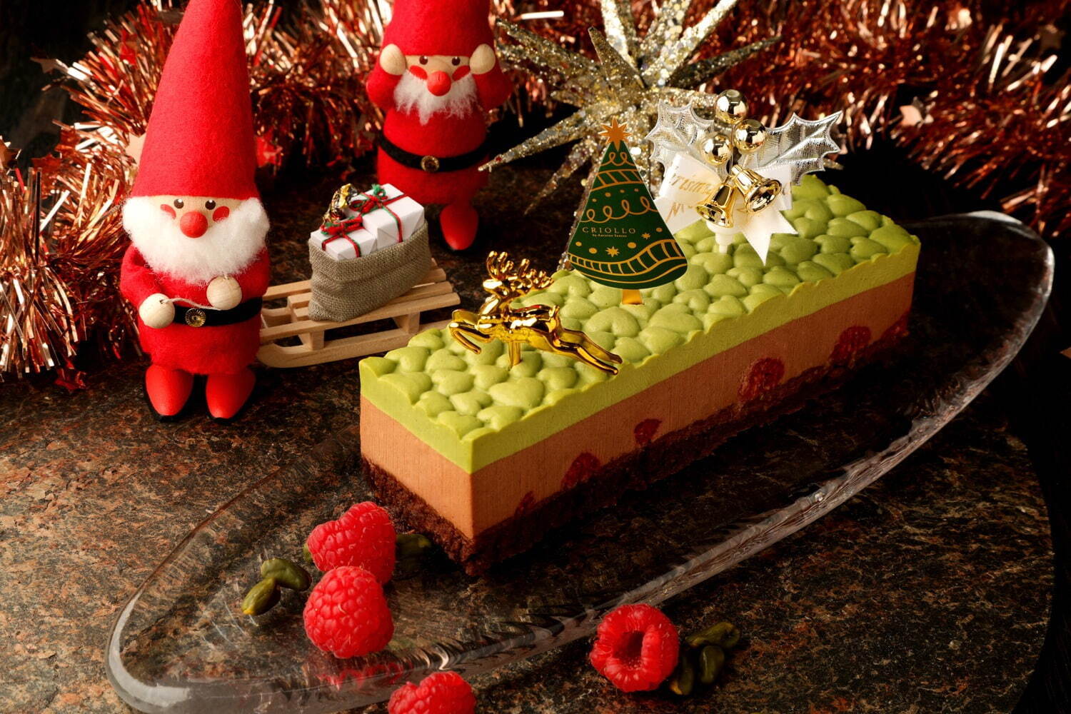 クリオロの2021年クリスマスケーキ、自家製チェリーコンポートを使った濃厚チョコレートケーキなど｜写真6