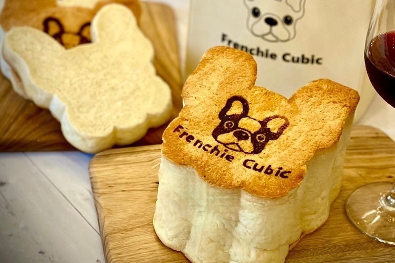 食パン｜「パンフェスティバル」“フレンチブルドッグ”型食パンや花のキッシュ、ジェイアール京都伊勢丹に