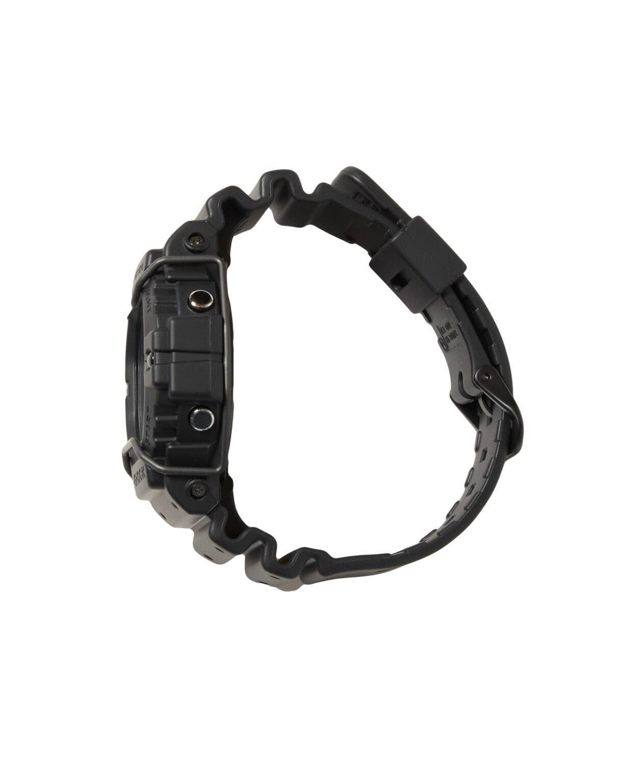 N.ハリウッド×G-SHOCKの腕時計、名機「DW-5900」をマットなオールブラックで｜写真2
