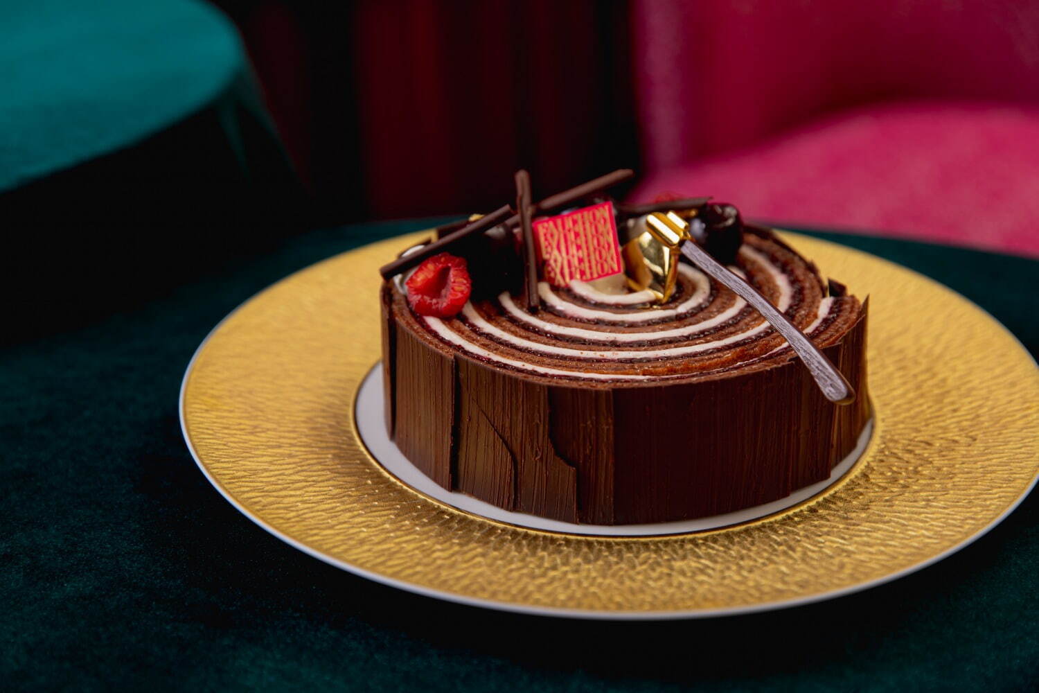 フォションホテル京都の21年クリスマスケーキ リップ型 ホワイトチョコ ミントケーキなど ファッションプレス