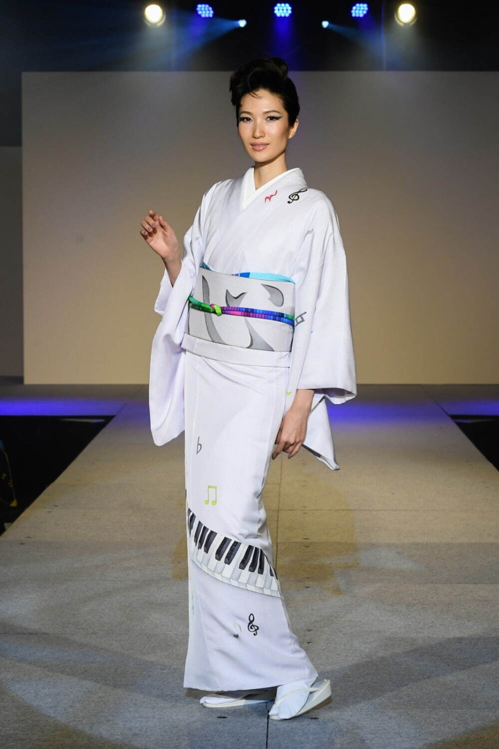 綺萌野 青野工房(KIMONO AONOKOUBOU) 2021-22年秋冬ウィメンズ&メンズコレクション シルエット - 写真9