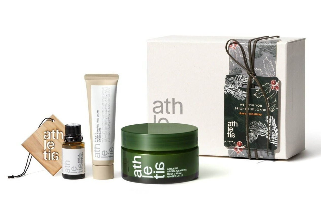 アスレティア21年クリスマスコフレ“香りが選べる”ボディケア、「ジンジャーラテ」の香りが新登場