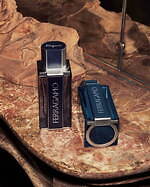 サルヴァトーレ フェラガモのクリスマスに向けた新作、メタリックピンクのシューズ＆ラメ入りバッグ｜写真12