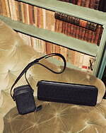 サルヴァトーレ フェラガモのクリスマスに向けた新作、メタリックピンクのシューズ＆ラメ入りバッグ｜写真11