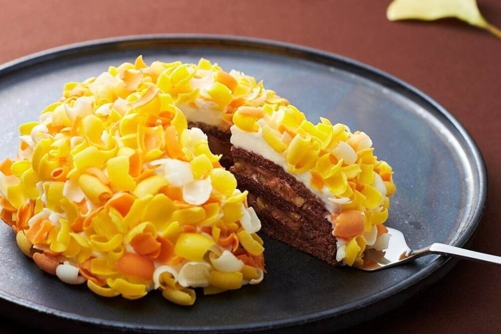 “銀杏紅葉”がモチーフのチョコレートケーキ「鎌倉もみじ」鎌倉ニュージャーマンから