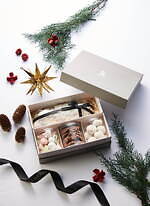 セント レジス ホテル大阪の2021年クリスマスケーキ、パリブレストのツリーや苺のムースケーキ｜写真6