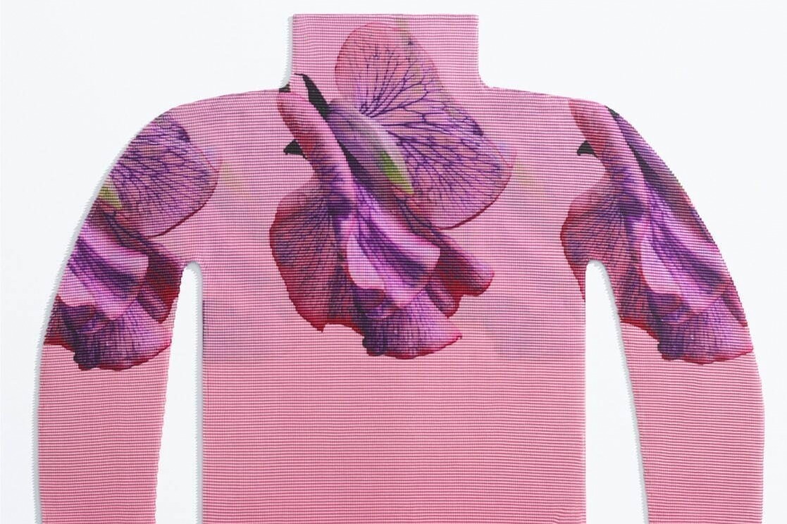 ミー イッセイ ミヤケ新作“スイートピーの花＆食虫植物”着想のプリーツトップス、カラフルバッグも