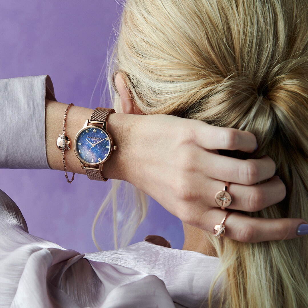 オリビア・バートンのクリスマスギフト、パステルカラーのクリスタルを配した腕時計＆ブレスレットのセット｜写真30
