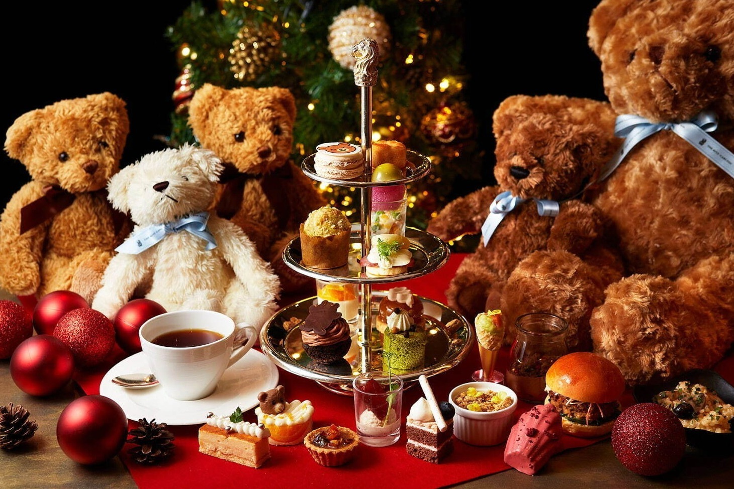 クリスマス｜“テディベア”主役のクリスマスアフタヌーンティー＆ブッフェ、ザ・リッツ・カールトン大阪で