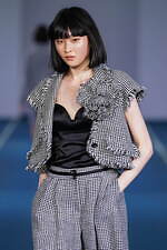 タエ アシダ 2022年春夏コレクション - 躍動する光の軌跡｜写真20