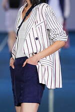 タエ アシダ 2022年春夏コレクション - 躍動する光の軌跡｜写真32