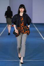 タエ アシダ 2022年春夏コレクション - 躍動する光の軌跡｜写真64