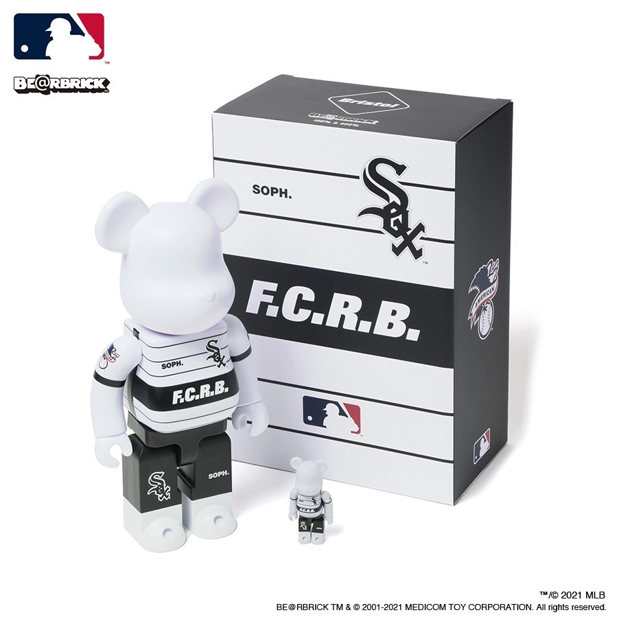 エフシーレアルブリストル×MLB、ヤンキースなど球団ロゴ入りジャケット＆ベアブリック｜写真11