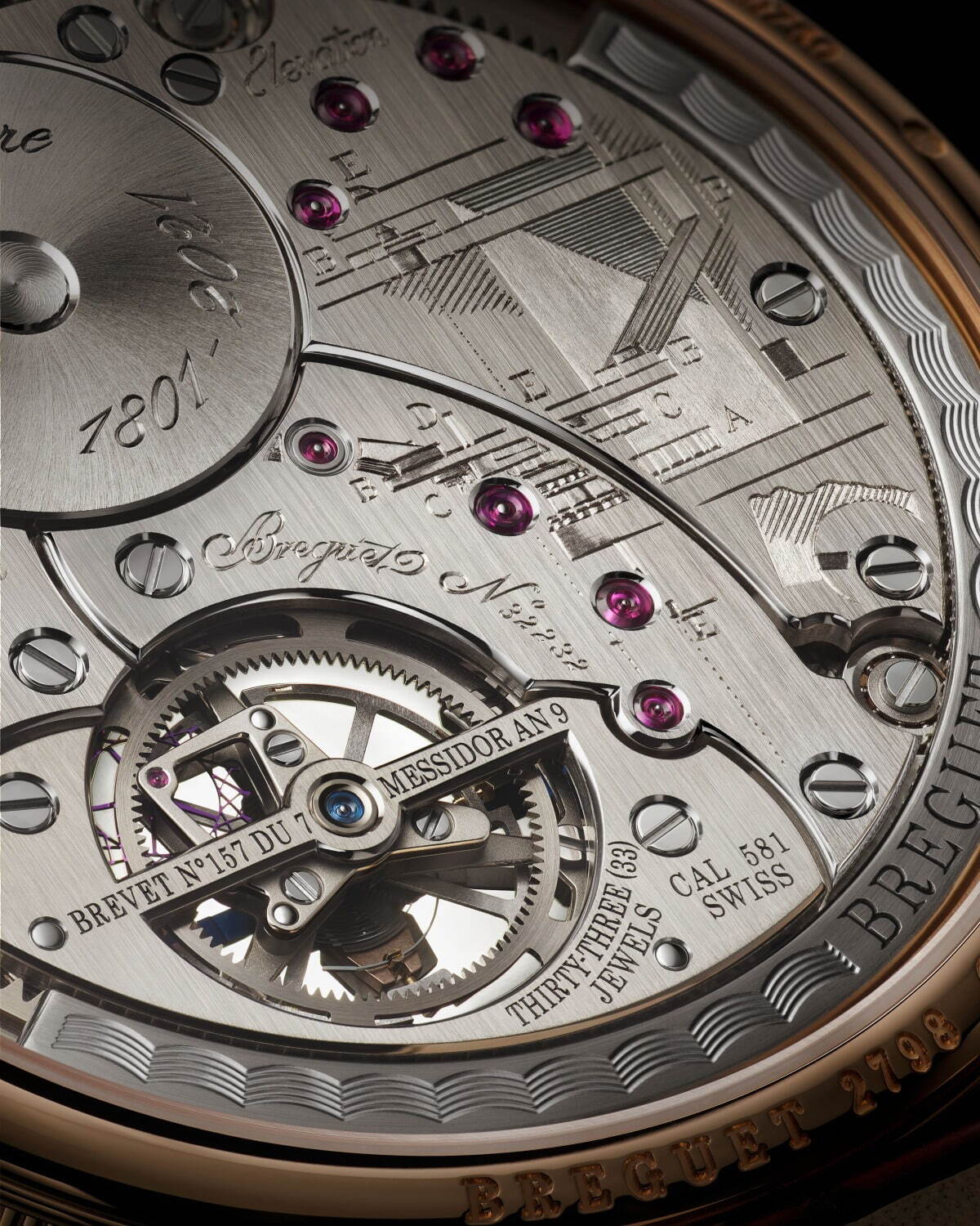 ブレゲの限定腕時計 - “創業者の発明”にオマージュ、精巧な“ギヨシェ彫り”を施したダイヤル｜写真3