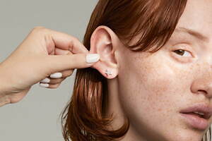 オーの新作“星ダイヤモンド”ピアスやパールリング、2021年クリスマスジュエリーにも｜写真23