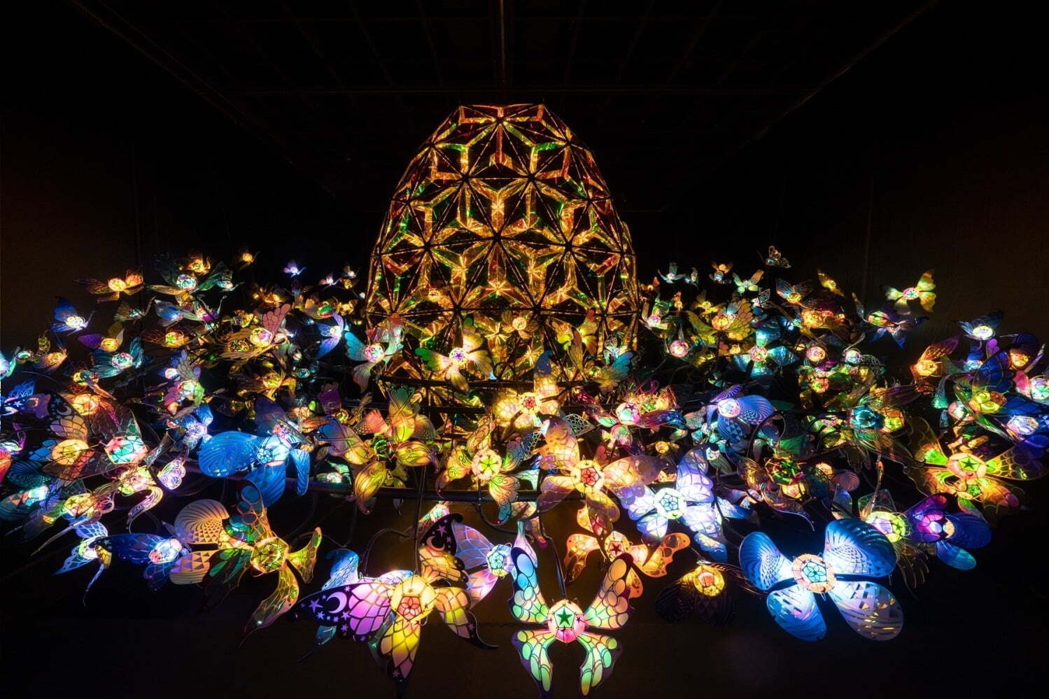 心斎橋パルコ「ミラーボーラー」