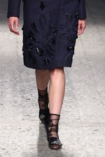 ヌメロ ヴェントゥーノ 2014年春夏コレクション - リュクスに魅せるバカンスルック｜写真18