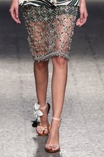 ヌメロ ヴェントゥーノ 2014年春夏コレクション - リュクスに魅せるバカンスルック｜写真47