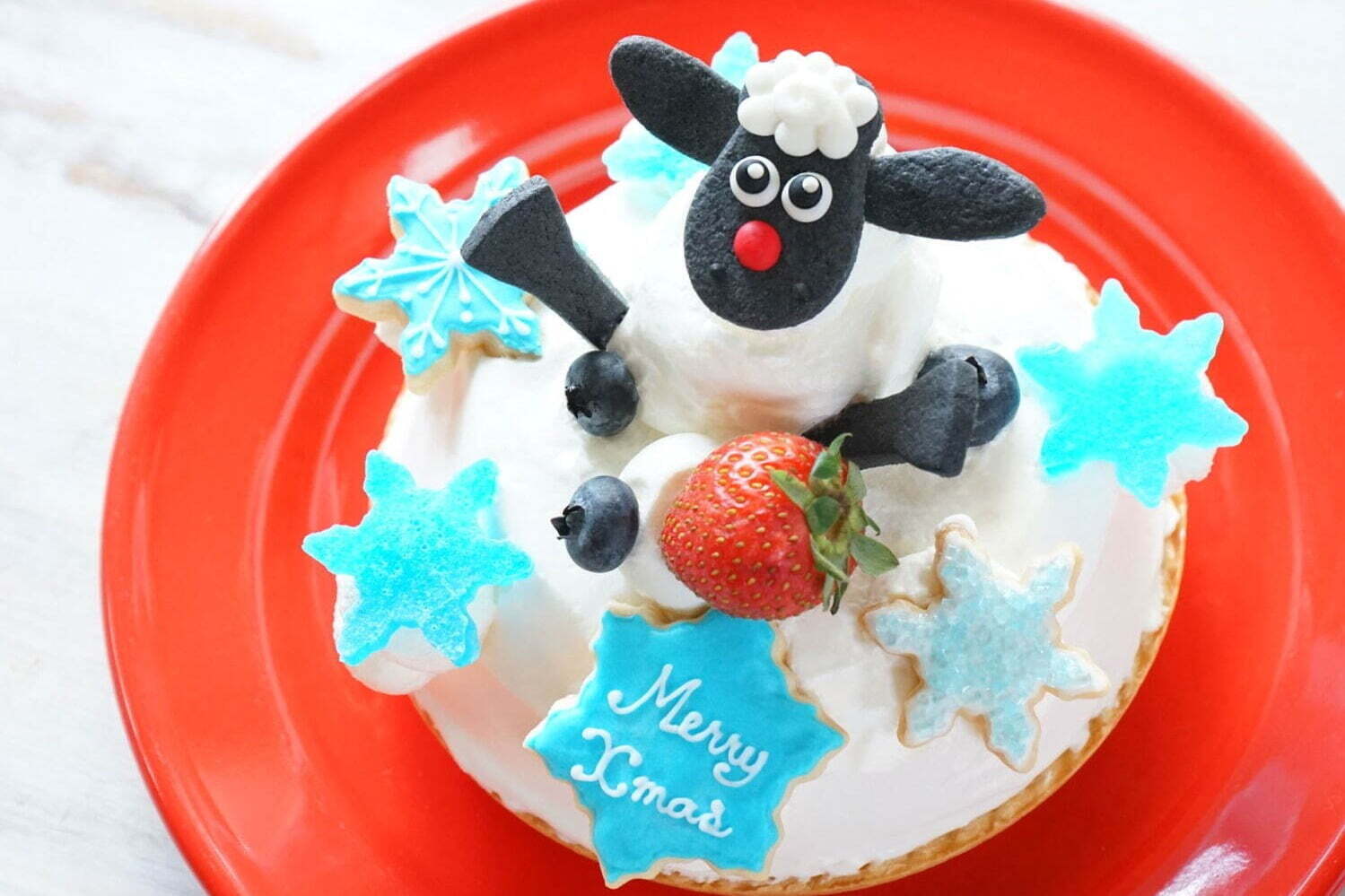 「ひつじのショーン」“琥珀糖の雪”が舞う2021年クリスマスケーキ、吉祥寺で限定発売