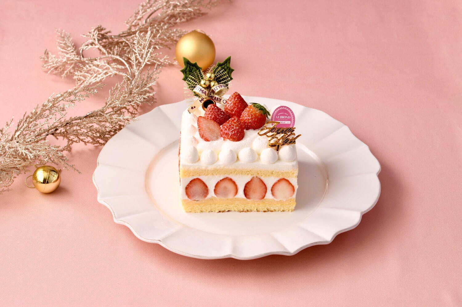 アマンド ショートケーキ いちごさん 4号/12cm 3,980円