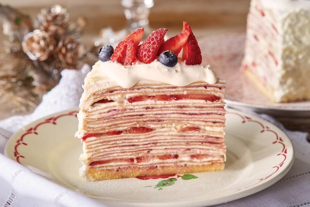 クリスマス｜アフタヌーンティー・ラブアンドテーブルのクリスマス限定クレープ、ミルクレープは初のクリスマスケーキに