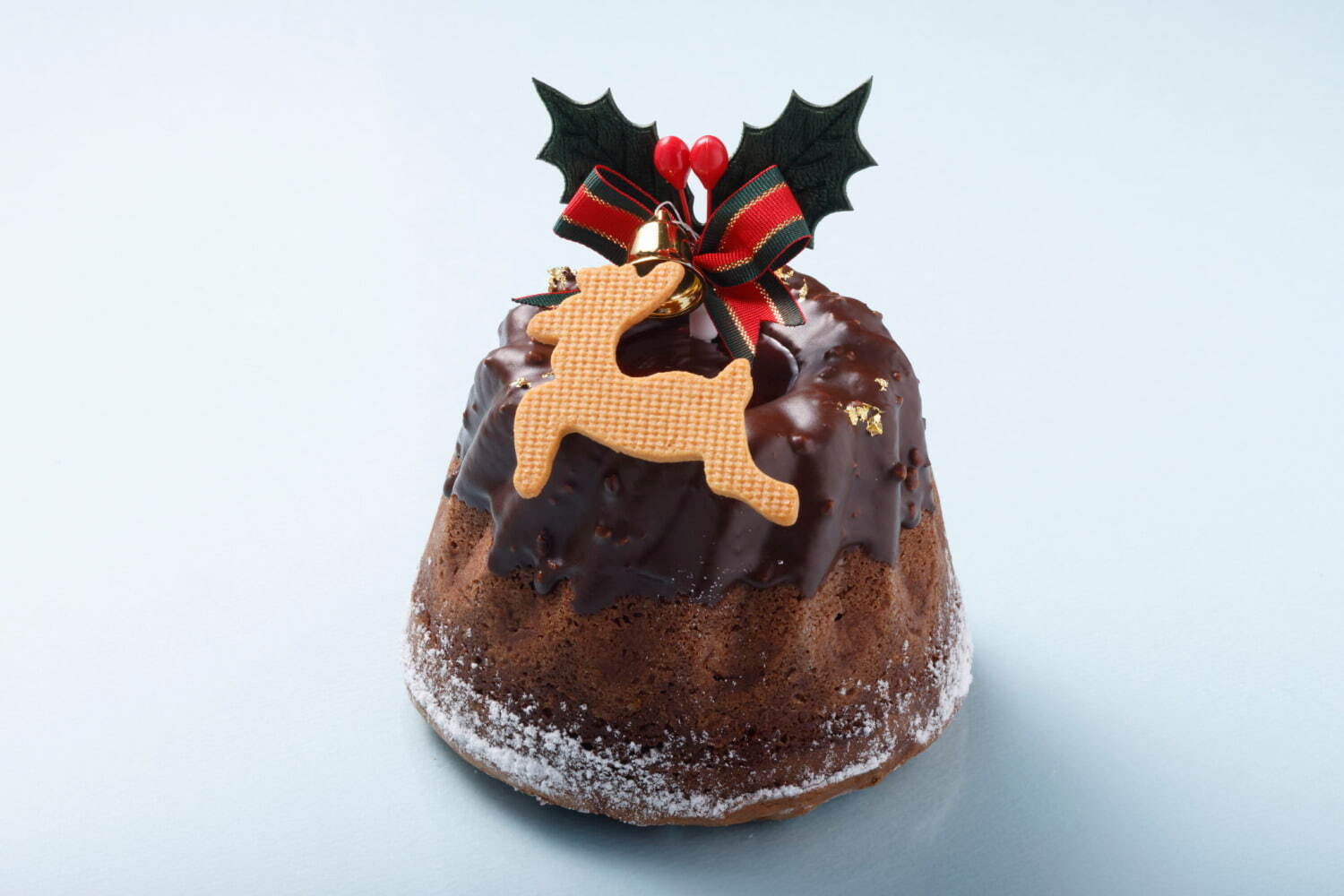 長楽館のクリスマス21年 サンタ添え苺ショートケーキ トナカイ型クッキー付きチョコレート菓子 ファッションプレス 長楽館のクリスマス21年 サンタ添え苺ショートケーキ トナカイ型クッキー付きチョコレート菓子 ファッションプレス