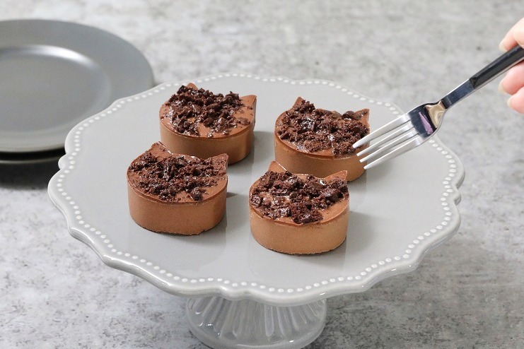 ねこねこチーズケーキ「にゃんチー ブラック」