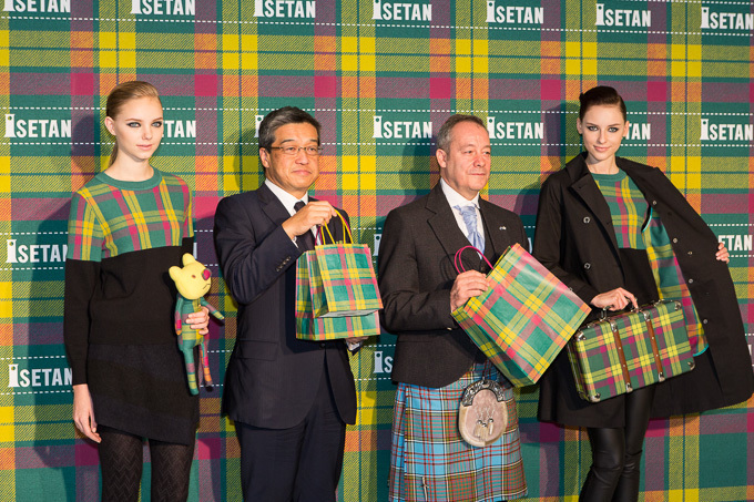 伊勢丹のタータン柄がリニューアル - ミナペルホネン、マッキントッシュとの限定コラボアイテムも｜写真44