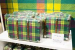 伊勢丹のタータン柄がリニューアル - ミナペルホネン、マッキントッシュとの限定コラボアイテムも｜写真23