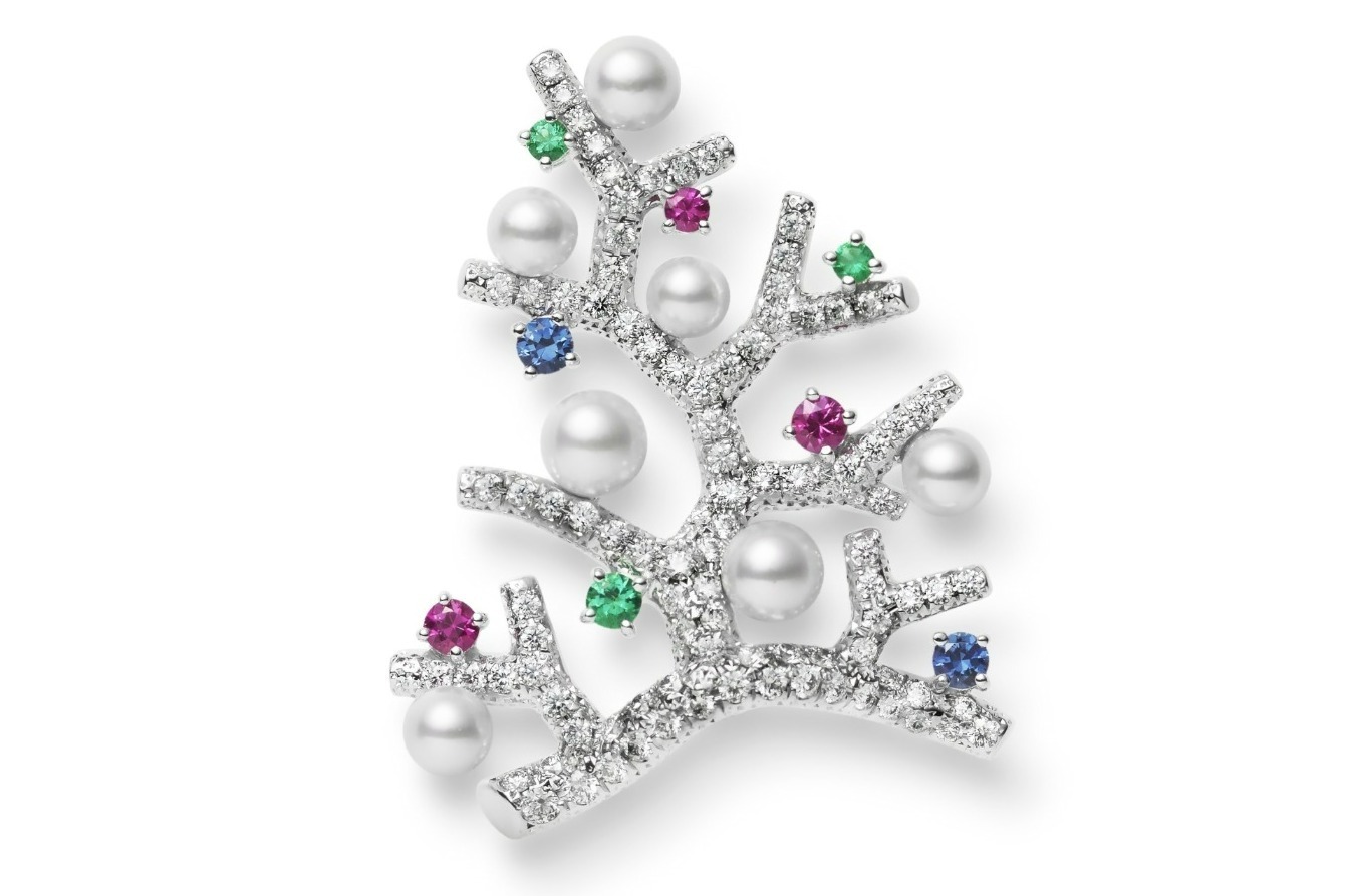 ミキモトのクリスマスジュエリー、真珠を配した“幸福の木”ブローチやユニセックスネックレス - ファッションプレス