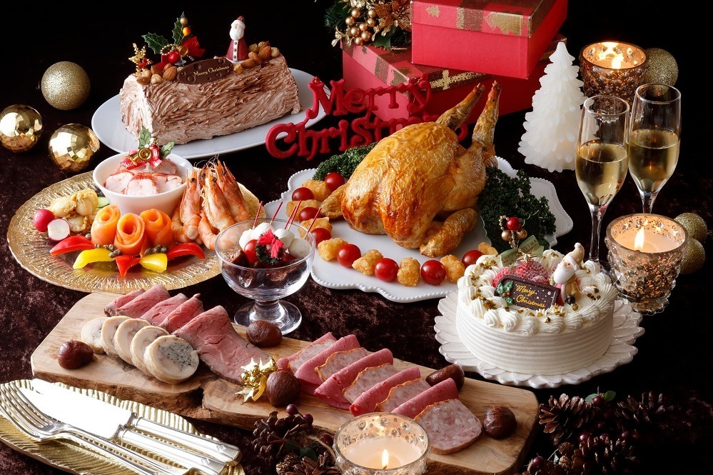 ホテルオークラ神戸の2021年クリスマスケーキ、マカロン屋根の"お菓子の家”＆あまおう苺ショート｜写真7