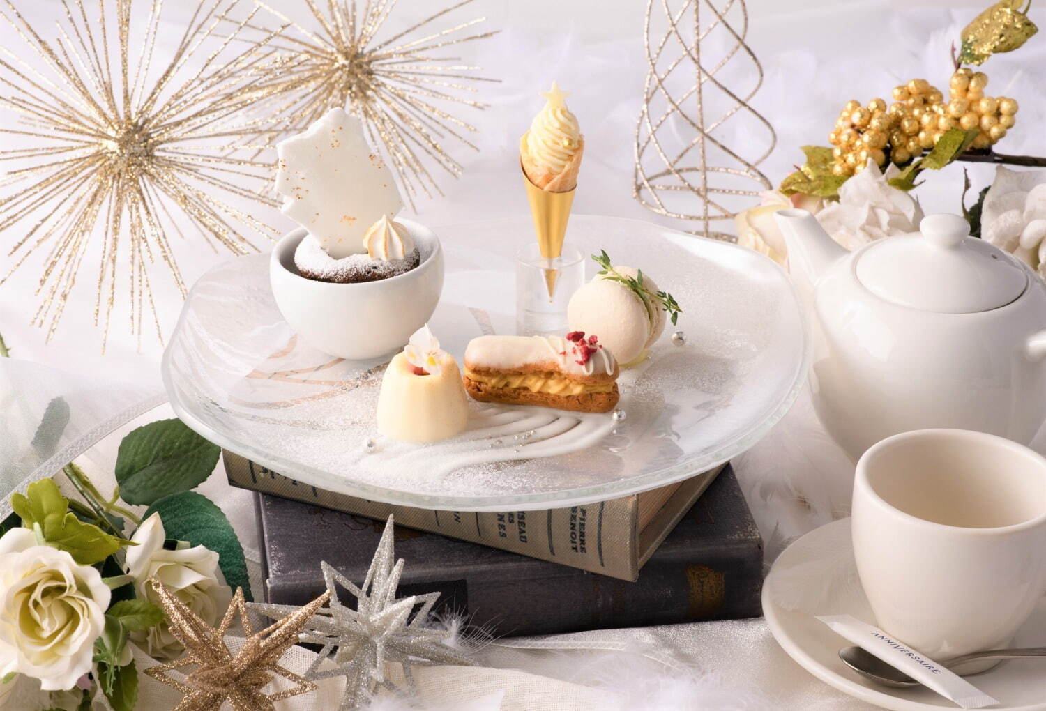 イルミネーションとともに 特別なひとときを演出する クリスマス期間限定メニュー 提供開始 アニヴェルセルカフェ 表参道 にて 11月8日 金 から お知らせ アニヴェルセル 結婚式 ウェディングブランドサイト