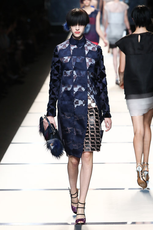 フェンディ(FENDI) 2014年春夏ウィメンズコレクション シルエット - 写真12