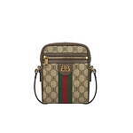 バレンシアガ“グッチのデザインコード”を再解釈、“ダブルB”モノグラムのバッグやウェアなど｜写真14