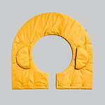 132 5. イッセイ ミヤケ新作、折り畳むと"円"になるドレス＆身体をぐるりと囲むコート｜写真9