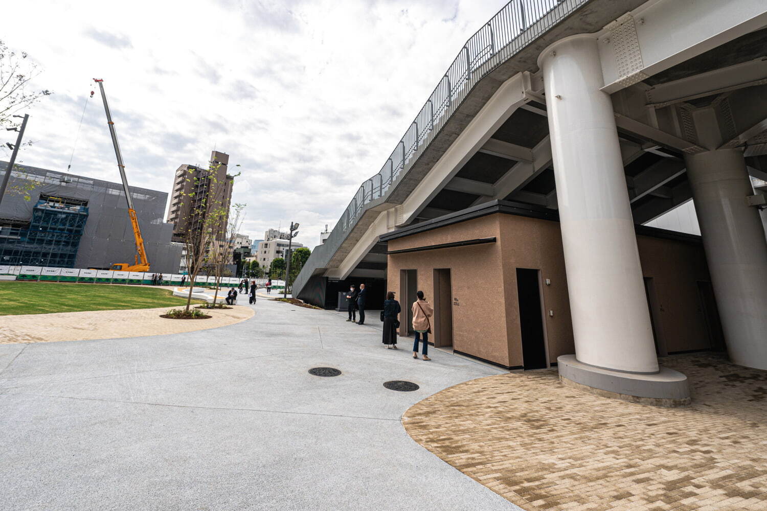 「都立明治公園」新国立競技場隣接の緑溢れる公園施設 - 3つの広場や樹林地、カフェ＆レストランも｜写真25