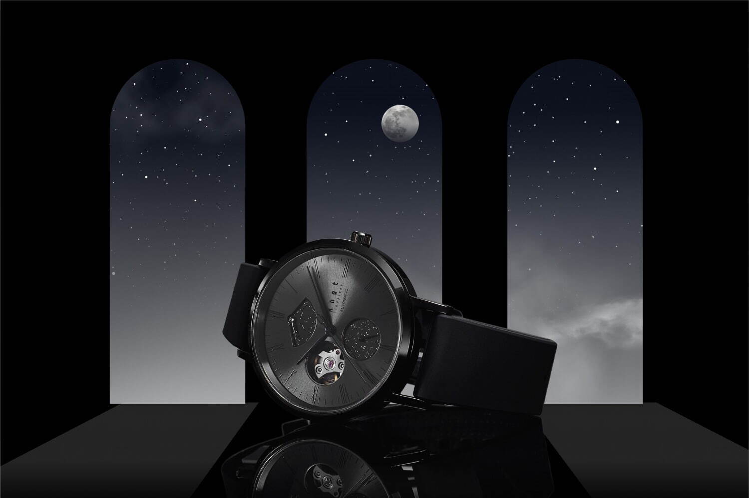 Knot“夜空”イメージの腕時計、満月のようなオープンハート＆星空のインダイヤルを文字盤に｜写真10