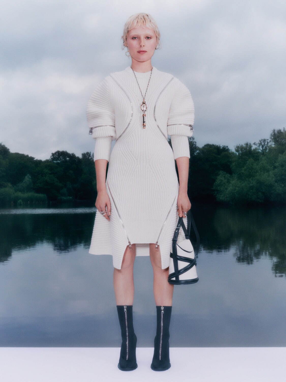 マックイーン(McQueen) 2022年リゾートウィメンズコレクション  - 写真10