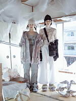 バルムング 2022年春夏コレクション - ハイブリットな衣服で“新宇宙”を創造 画像9枚目
