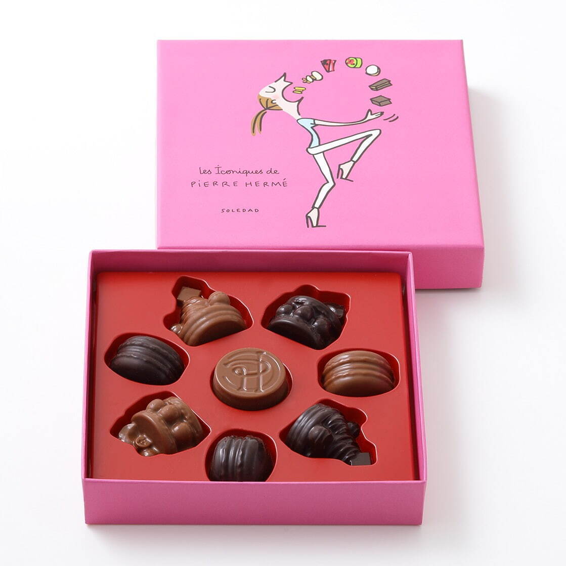 ピエール・エルメ・パリのバレンタイン2022、“宝石”のようなショコラ＆マカロンやハート型ケーキ｜写真14
