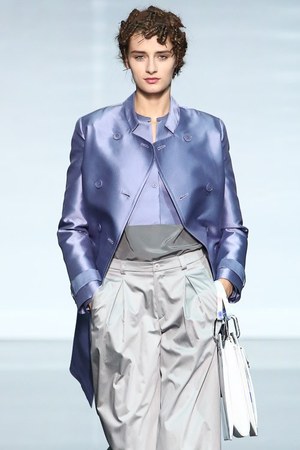 エンポリオ アルマーニ 2014年春夏コレクション - 睡蓮のように繊細なフェミニニティ｜写真8