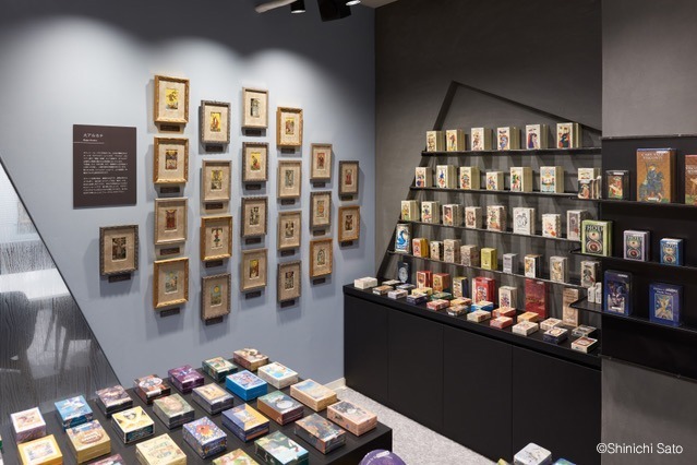 日本初のタロットカード美術館「東京タロット美術館」浅草橋に、約3,000種保有＆カードの展示販売も｜写真3