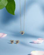 ヴァンドーム青山　K18 ダイヤモンド　ネックレス　バラ　オペラ座の怪人　美品 ヴァンドーム青山から『オペラ座の怪人』着想“ローズ”の