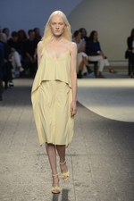 スポーツマックス(SPORTMAX)2014年春夏コレクション - ドットが生み出すフェミニン・ビューティ｜写真22