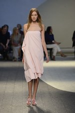 スポーツマックス(SPORTMAX)2014年春夏コレクション - ドットが生み出すフェミニン・ビューティ｜写真35