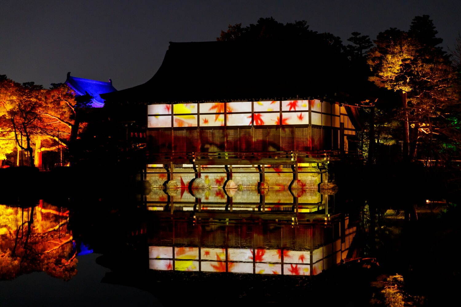 京都・平安神宮を夜間参拝、ネイキッドの新アート展「ネイキッドヨルモウデ 平安神宮」｜写真11