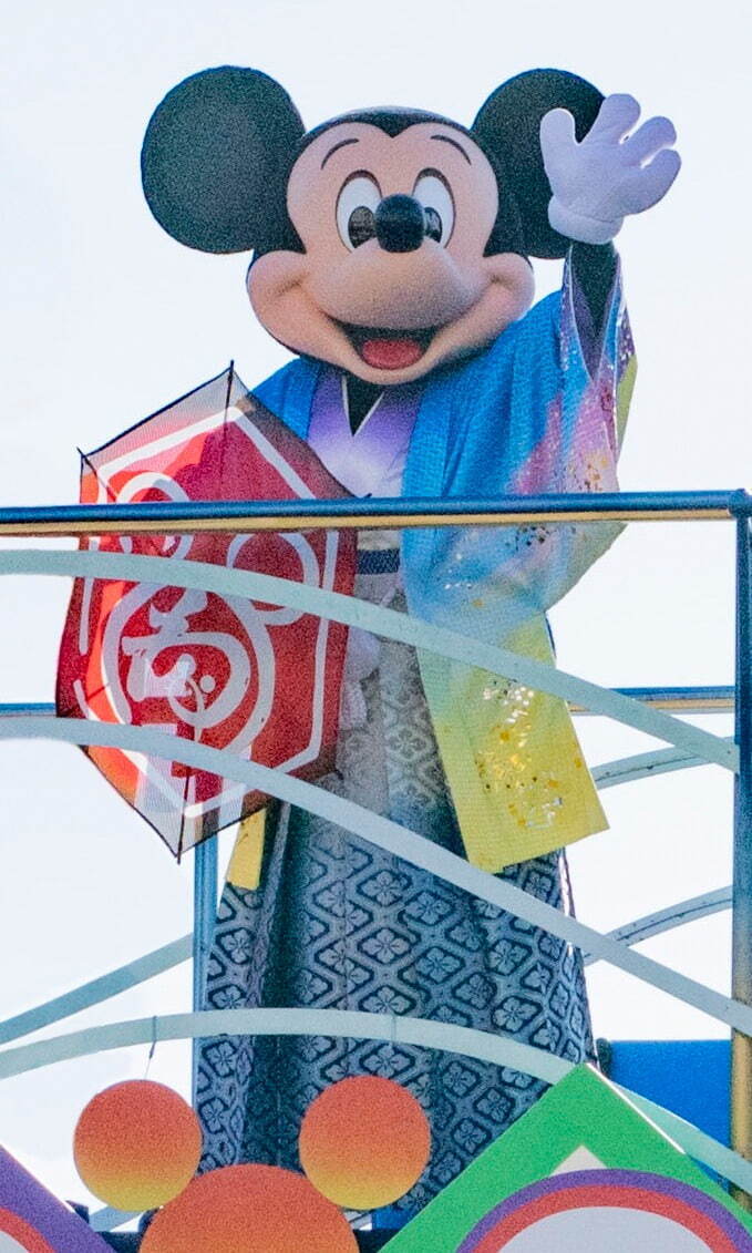 東京ディズニーリゾートの2022年お正月、和服ミッキーマウスによる新年グリーティング＆“寅年”グッズ｜写真3