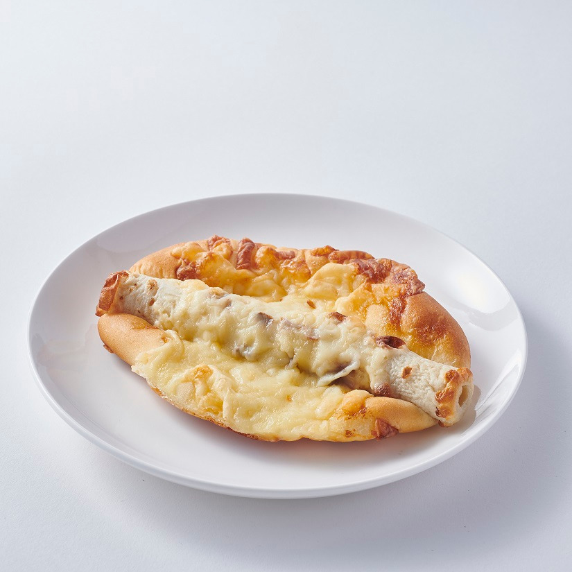 「IKEBUKURO パン祭」池袋東武で、“プリン入り”サンドイッチ＆ステーキカレーパンなど｜写真1